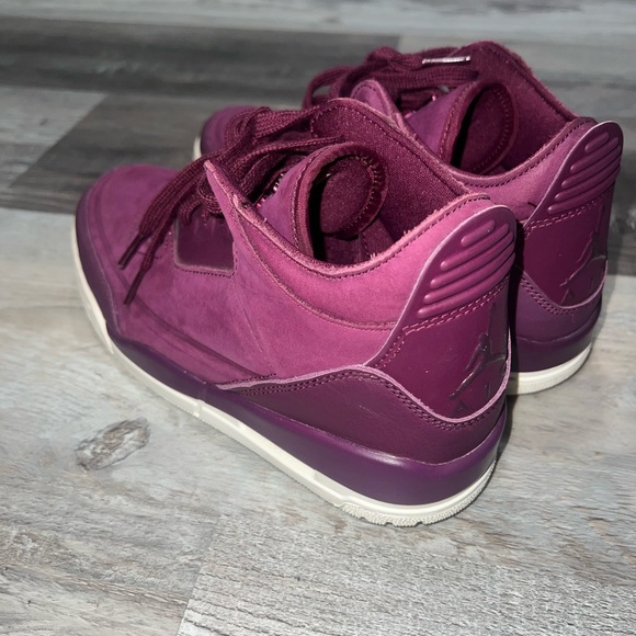 Jordan 3 - Picture 4 of 11